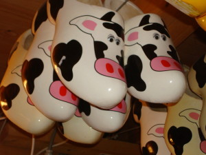 MOOOO fun clogs