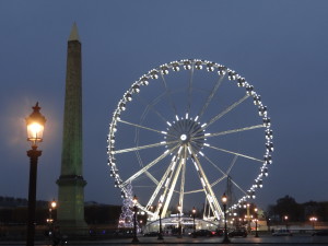 Place de la Concorde and Roue de Paris photos at night