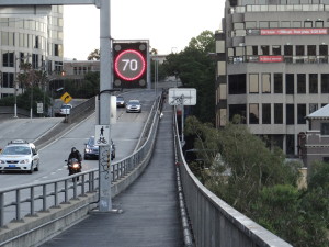 Path from Sydney Harbour Bridge to Circular Quay and Botanical Gardens