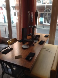 SoBou Tap Table