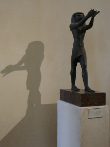 Louvre statue