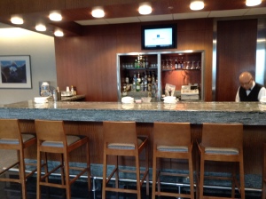 Bar at American Airways PHL Lounge Terminal B/C