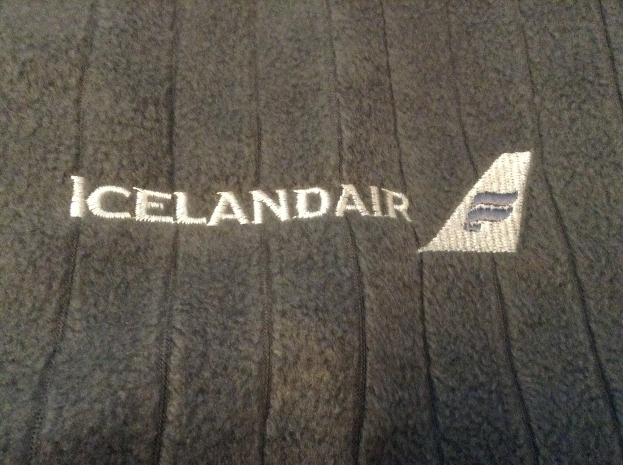 Icelandair blanket