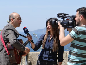 Italian TV segment serenade