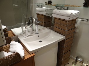Aibnb London Kensington Basement Flat London Bathroom