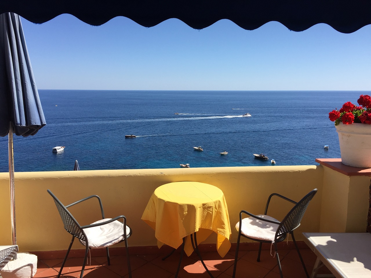 Hotel Weber Ambassador Capri view Marina Piccola