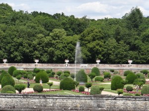 Chateau de Chenoneau garden