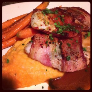 Orleans Grapevine chicken entree