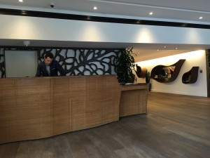 Hotel La Jolla front desk lobby