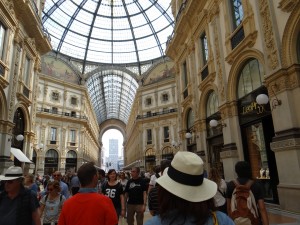 Galleria Vittorio Emanuele II Milan Shopping
