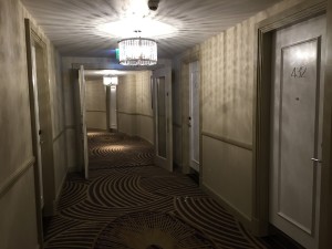 Sheraton Park Lane Hotel London hallway