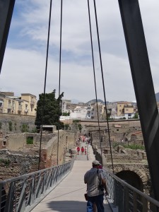 Herculaneum bridge entry