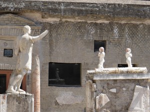 Herculaneum statues 