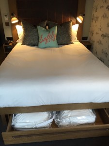 Hoxton Holborn Hotel London Cosy Bedroom