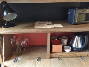 Cosy Room Desk Hoxton Holborn