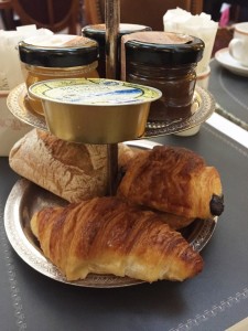Angelina Paris breakfast pastry
