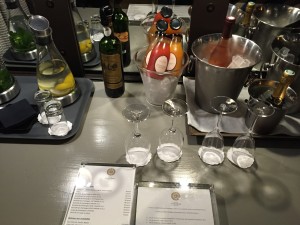 Hotel Therese honesty bar lounge