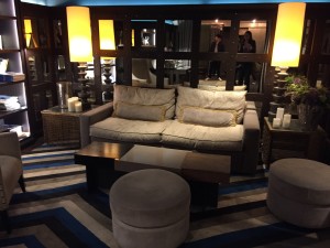 Hotel Therese small lobby lounge