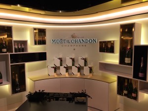 Moet & Chandon cellar tour champagne gift shop