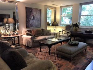 OneFineStay Drayton Mews London living room