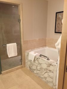 Four Seasons Seattle bathroom shower tub