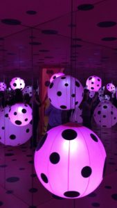 Kusama Infinity Mirrors exhibit Dot's Obsession room