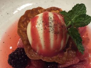 London Aloft dessert panna cotta