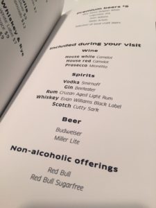 Complimentary drinks United Club PHL lounge