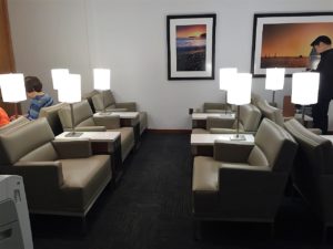 United Club PHL seating