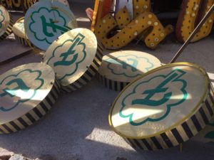Fitzgerald Casino Neon Coins