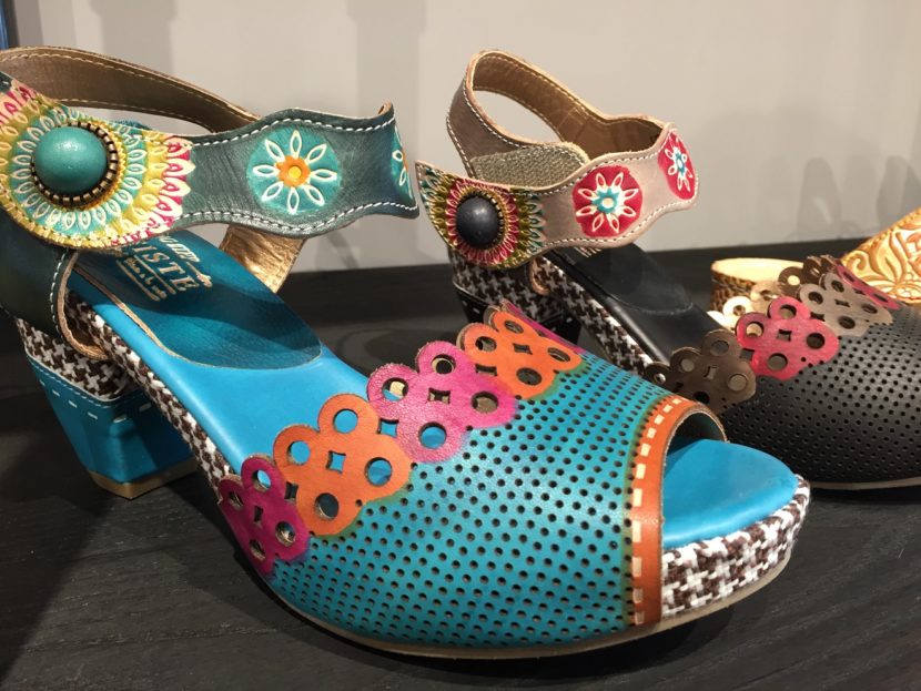 Best Summer Travel Shoes for Women Pretty Teal Pink