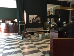 Milan Sheraton (old) lobby view