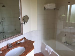 Milan Sheraton Bathroom