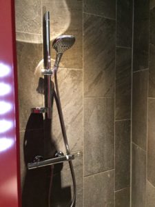Mainport Rotterdam Boutique Hotel Shower