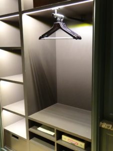 1898 The Post Hotel Gent Closet