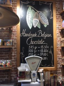 Best Chocolate Shops in Bruges Scale