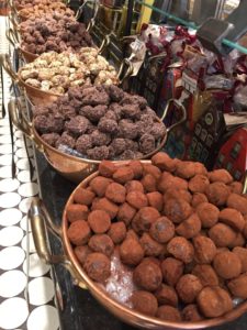 Best Chocolate Shops in Bruges Chocolate Truffles by the kilo