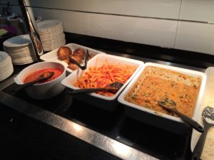 BA Gatwick Lounge lunch hot food options