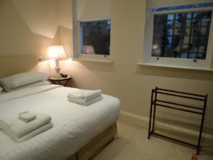 One Fine Stay London luxury home rental bedroom ensuite