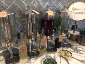 Qantas LHR Lounge Quench bar