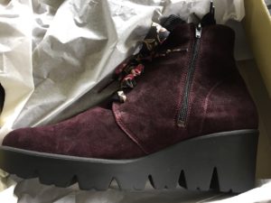 Wine Suede Fall Winter Boot Size 11 Waldlaufer