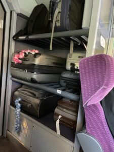 Barcelona to Paris train luggage storage